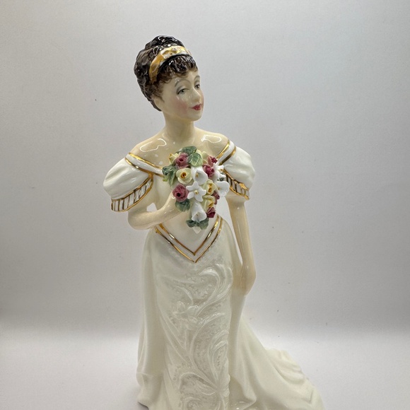 Royal Doulton Figurine "Wedding Morn" HN 3853 - Picture 1 of 10